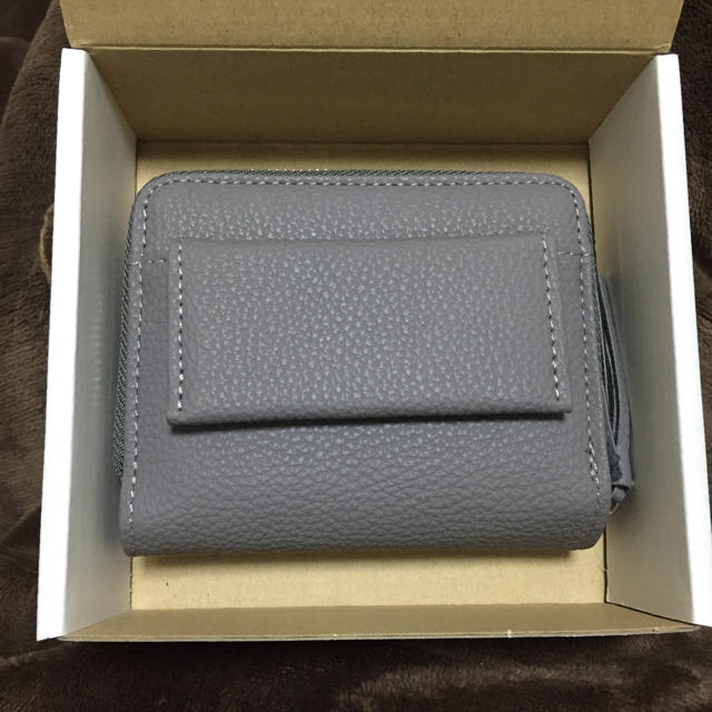 ZARA(ザラ)の【新品】ミニ財布/gray レディースのファッション小物(財布)の商品写真