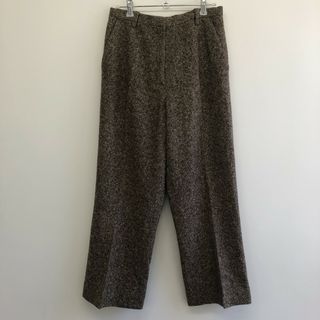 【DANAPARIS】ダナパリ　ダークブラウン　40　ストレートパンツ　スラックス　無地　シンプル(その他)
