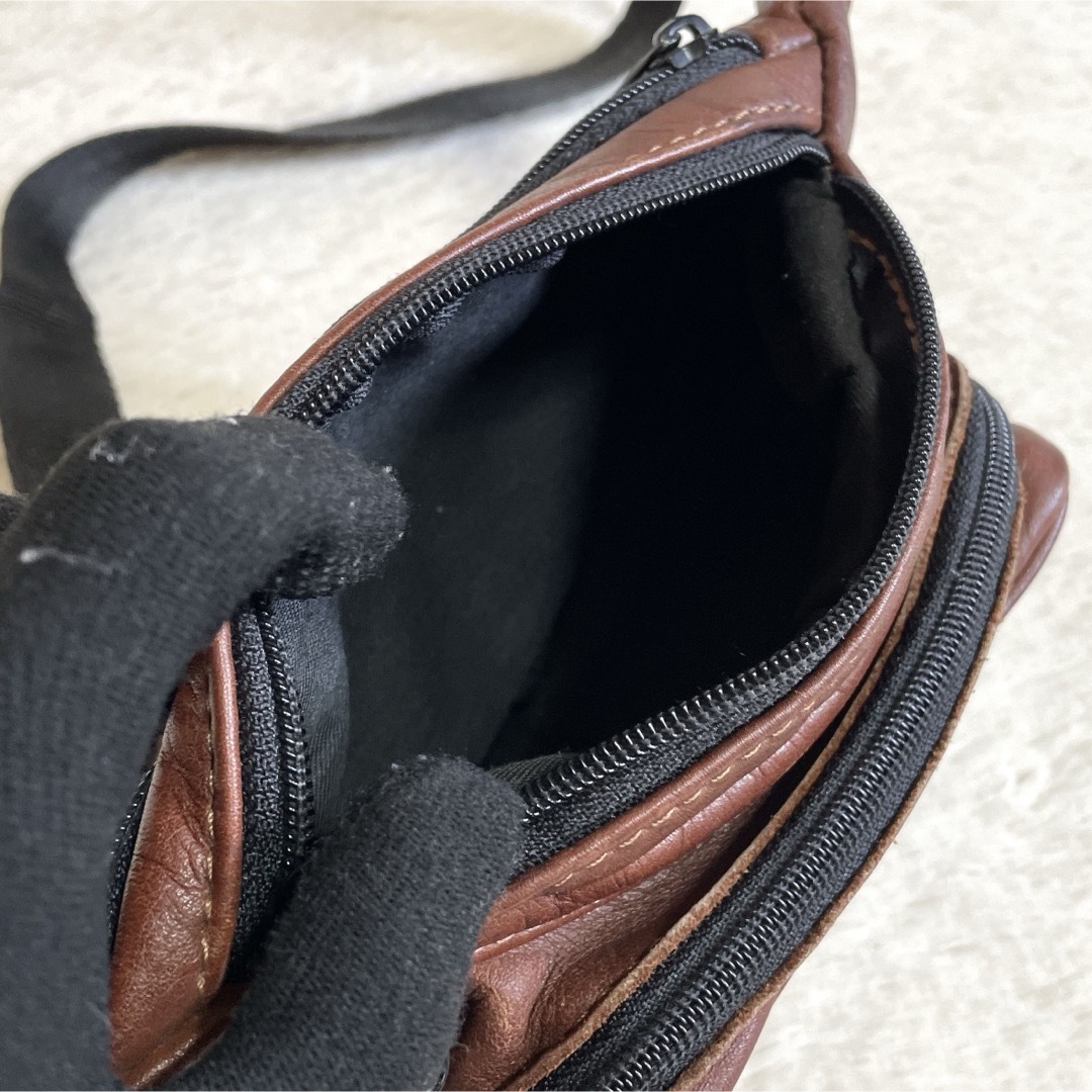 VANSON - 美品 VANSON バンソン オールレザー ボディバッグ VANSON - 美品 VANSON バンソン オールレザー ボディバッグ