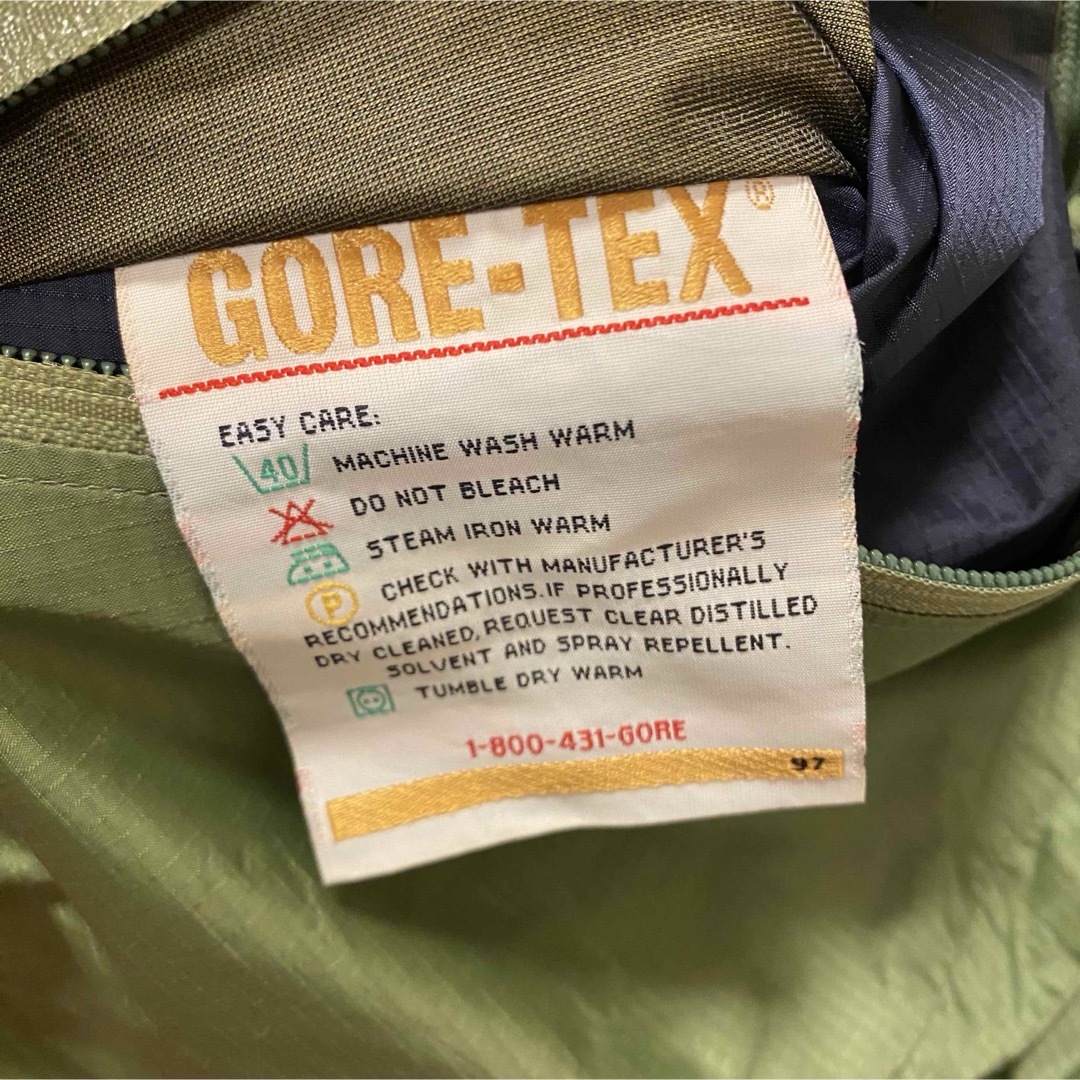 名作 絶版 金ロゴ 刺繍 Arcteryx Jacket アークテリクス 名作 絶版 金ロゴ 刺繍 Arcteryx Jacket アークテリクス