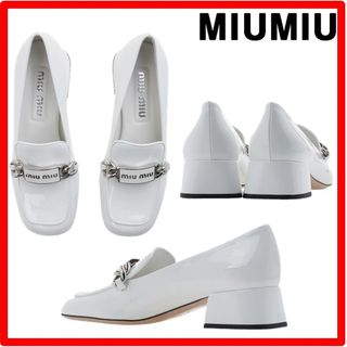 MIU MIU(ローファー/革靴)のフリマアイテム一覧 MIU MIU(ローファー/革靴)のフリマアイテム一覧