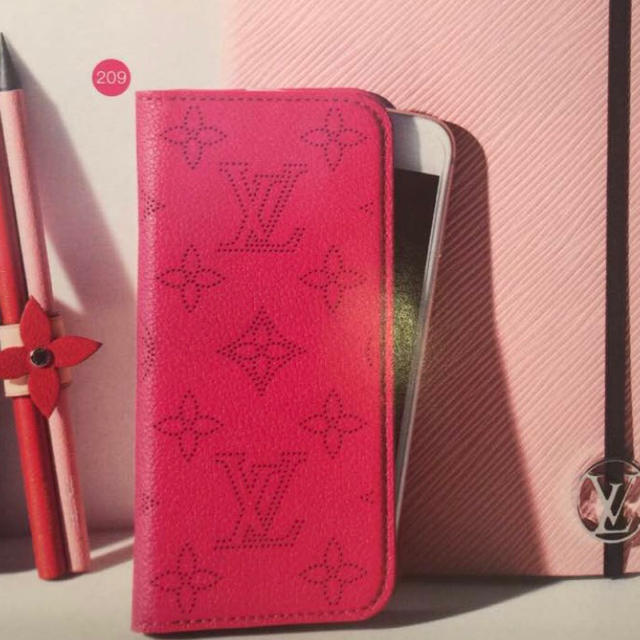 LOUIS VUITTON(ルイヴィトン)の最安値♡ルイヴィトン iPhone7 ケース スマホ/家電/カメラのスマホアクセサリー(iPhoneケース)の商品写真