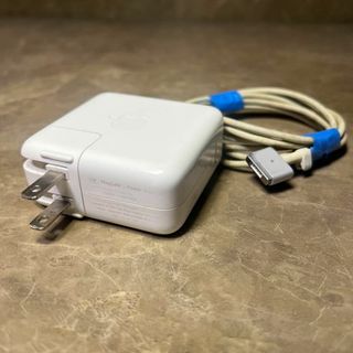 アップル(Apple)のApple 45w Magsafe2 Adapter A1436 MacBook(PC周辺機器)