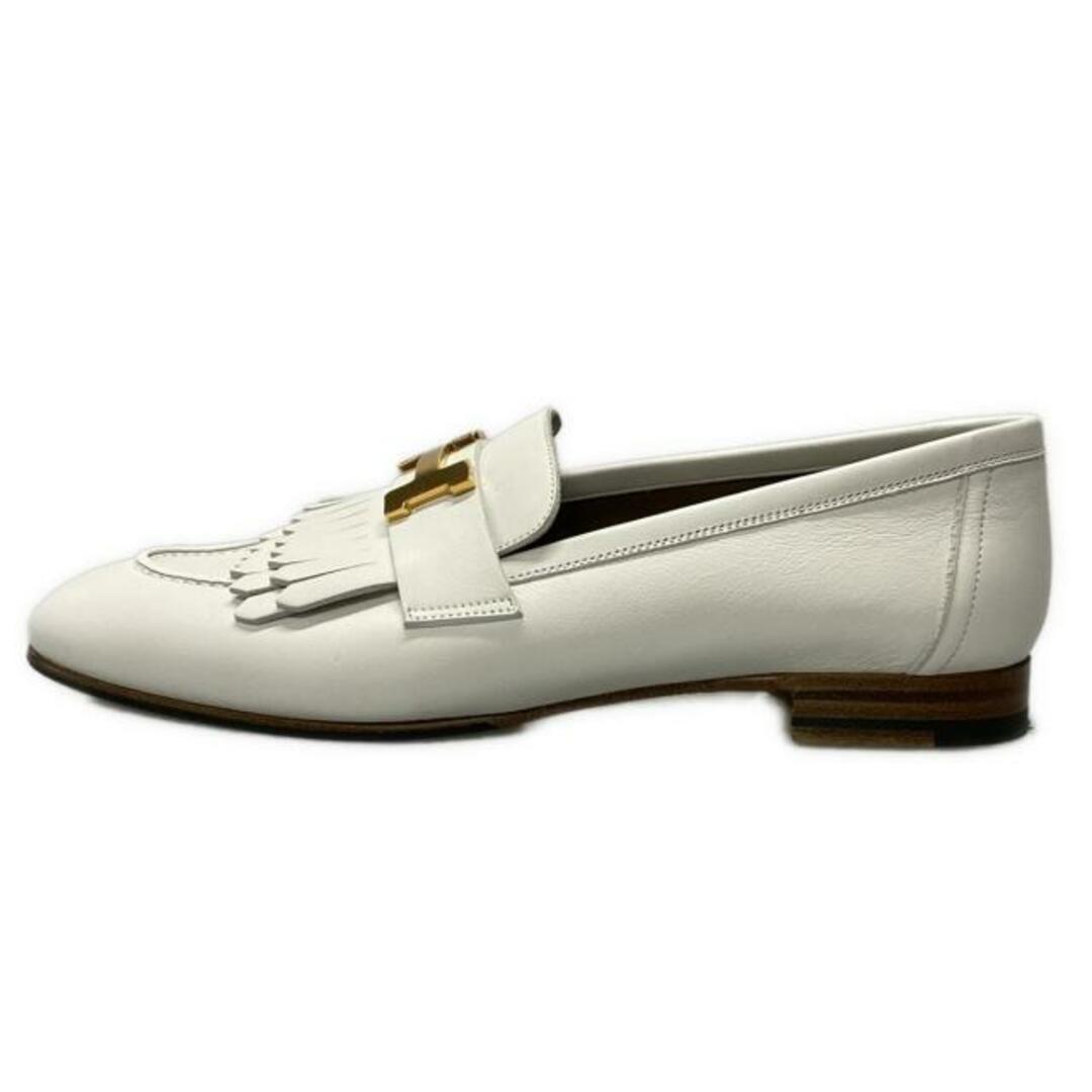 HERMES - HERMES(エルメス) ローファー 38 レディース - 白 HERMES - HERMES(エルメス) ローファー 38 レディース - 白