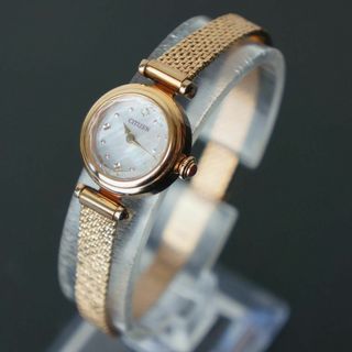 CITIZEN - 美品 CITIZEN シチズン XC ホワイト ゴールド レザー CITIZEN - 美品 CITIZEN シチズン XC ホワイト ゴールド レザー