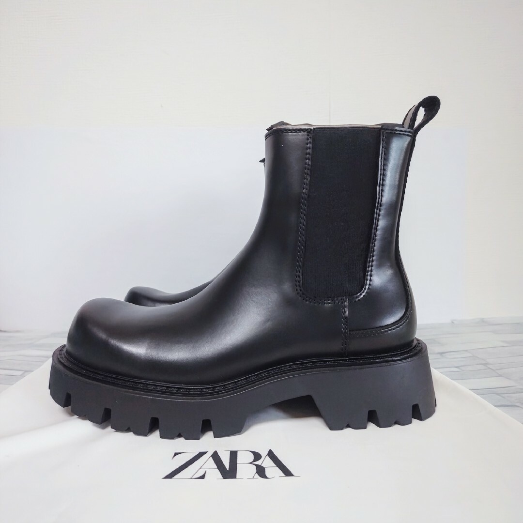 ザラ ZARA 型どっ チャンキーソールサイドゴアブーツ ブラック 26.0 ザラ ZARA 型どっ チャンキーソールサイドゴアブーツ ブラック 26.0