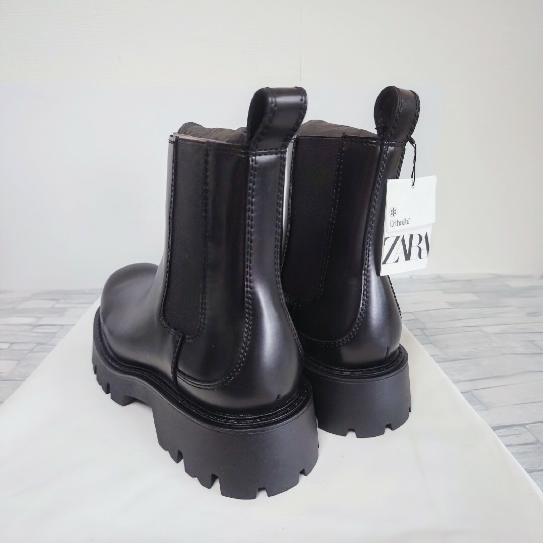 ザラ ZARA てけ チャンキーソールサイドゴアブーツ ブラック 26.0 ザラ ZARA てけ チャンキーソールサイドゴアブーツ ブラック 26.0