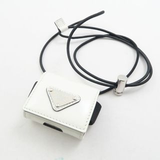 PRADA(ヘッドフォン/イヤフォン)のフリマアイテム一覧 PRADA(ヘッドフォン/イヤフォン)のフリマアイテム一覧