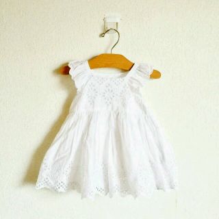 ベビーギャップ(babyGAP)の【さらに値下げ♡新作】80cm Gap baby フラッター スリーブ ドレス
(ワンピース)