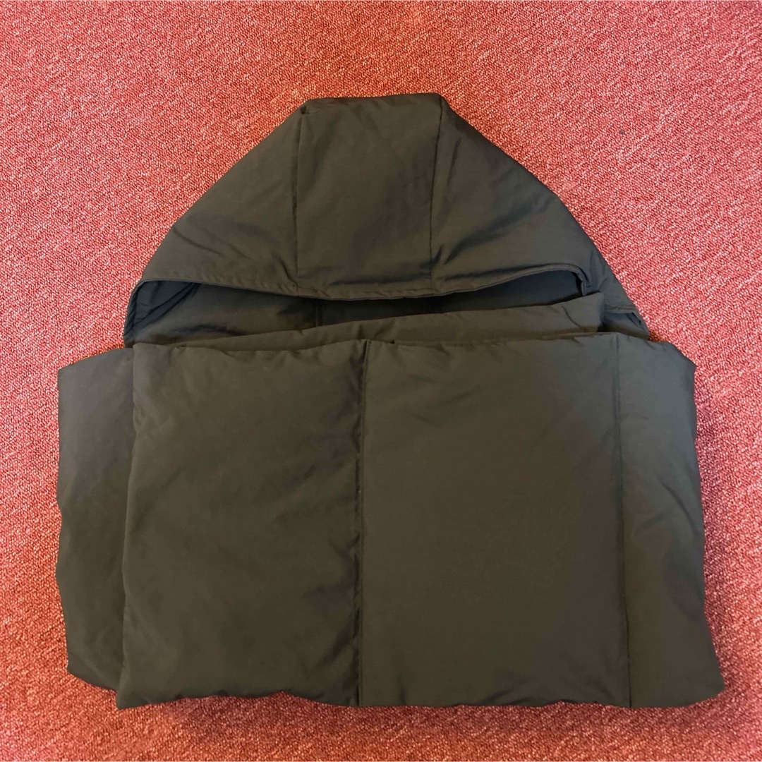 CALUXキャラクスPUFFER SCARFフード付きダウンストール 新品