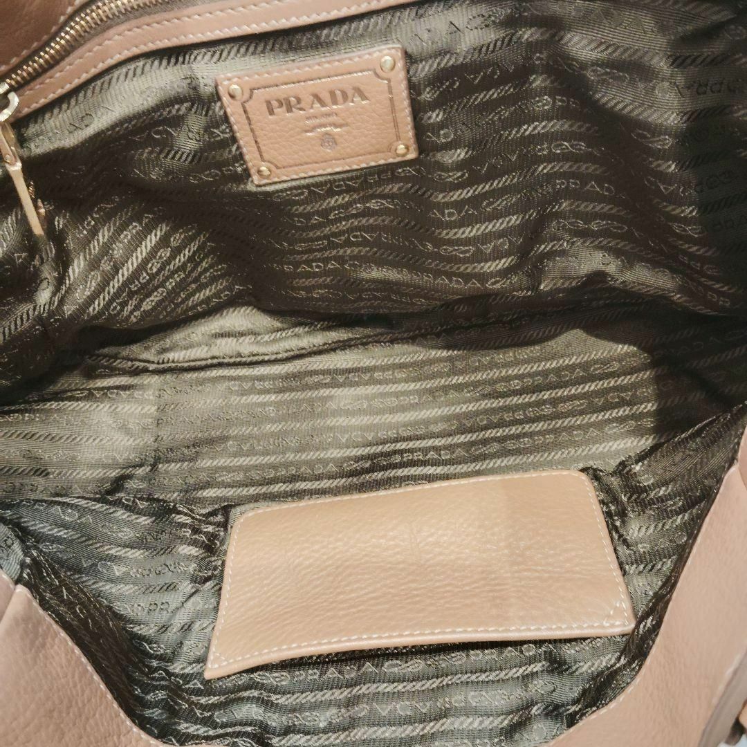PRADA - 極美品✨️フルセット✨️プラダ VITELLO DAINO レザー PRADA - 極美品✨️フルセット✨️プラダ VITELLO DAINO レザー