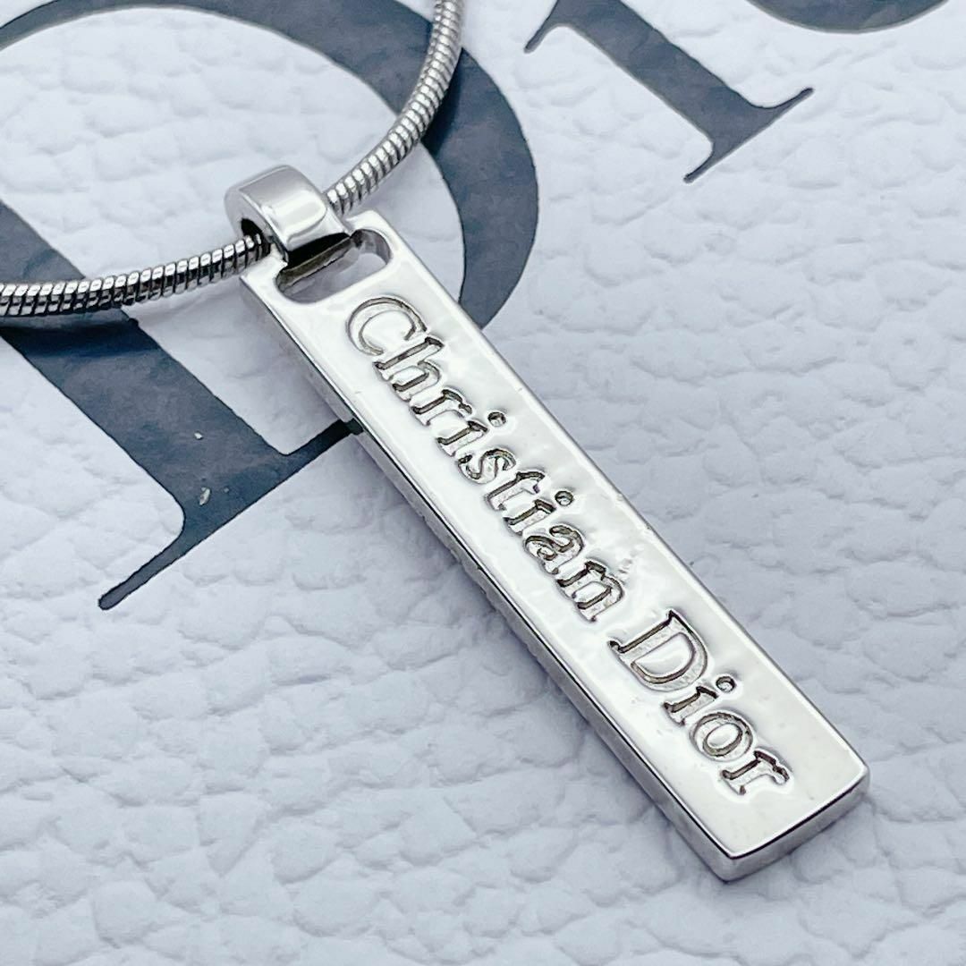 Christian Dior - Christian Dior ネックレス バー スネークチェーン CD シルバーの通販 by ゆひたん|クリスチャン ディオールならラクマ Christian Dior - Christian Dior ネックレス バー スネークチェーン CD シルバーの通販 by ゆひたん|クリスチャン ディオールならラクマ