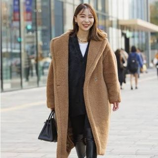 春先取りの Max Mara - 【着用3回のみ】Max Mara TEDDY CAMELの通販|ラクマ ジャケット・アウター