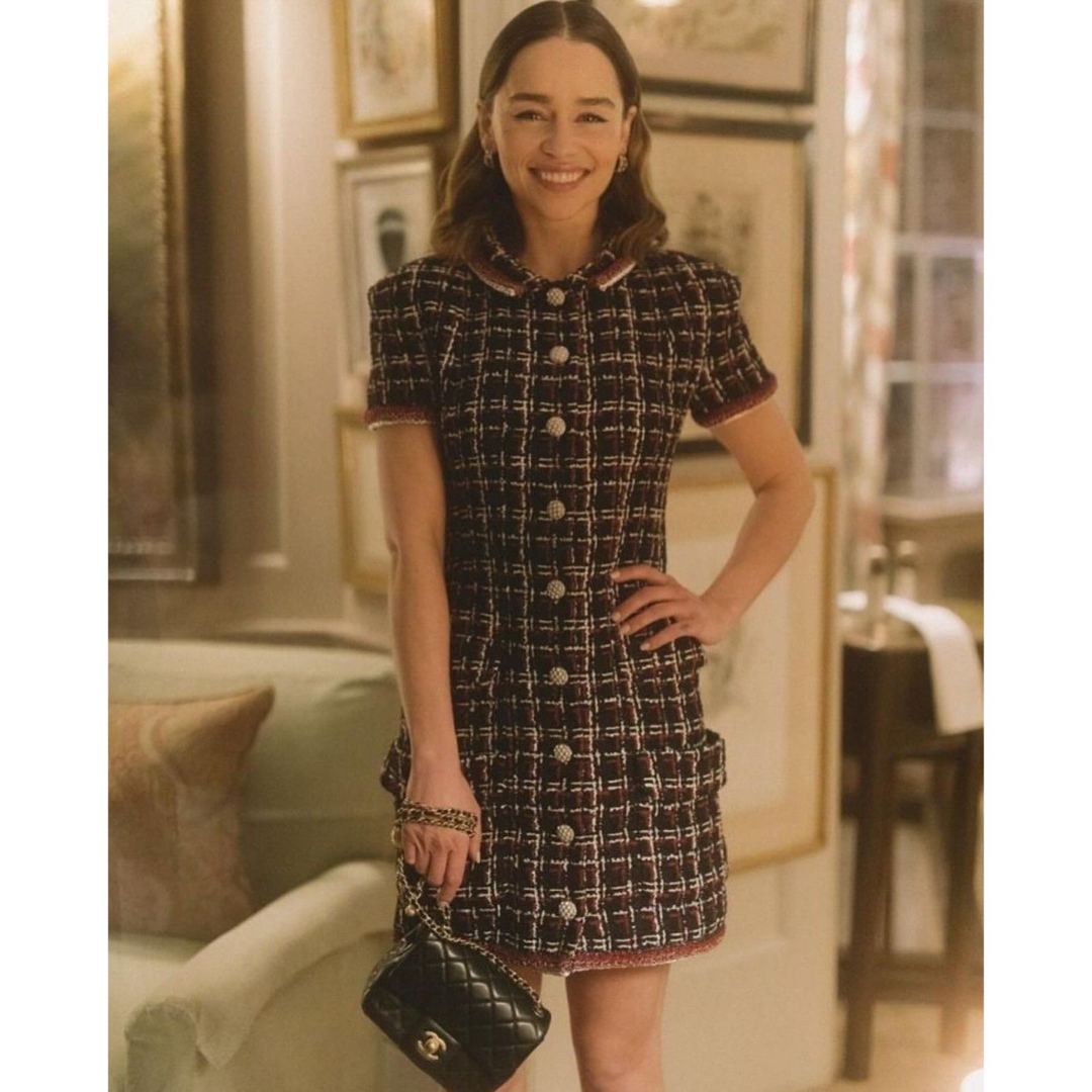 CHANEL - 未使用 CHANEL シャネル ツイード ワンピース ビジュー CHANEL - 未使用 CHANEL シャネル ツイード ワンピース ビジュー