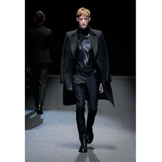 GUCCI - GUCCI ダブルロングコート 2013aw ブラックの通販 by GUCCI - GUCCI ダブルロングコート 2013aw ブラックの通販 by
