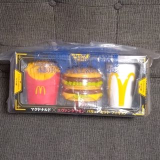 マック エヴァのフリマアイテム一覧 マック エヴァのフリマアイテム一覧