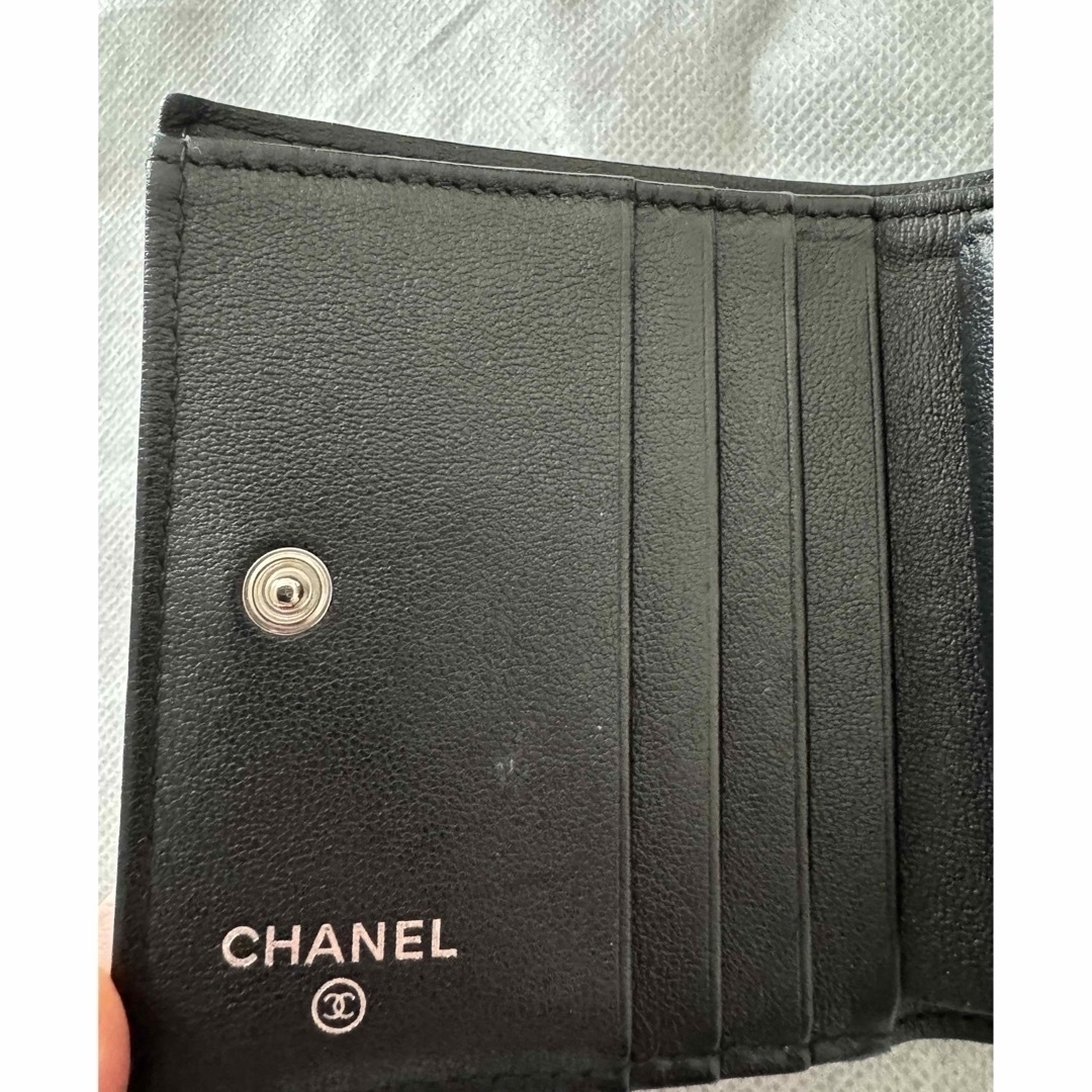 最終価格 CHANEL 二つ折り財布 最終価格 CHANEL 二つ折り財布