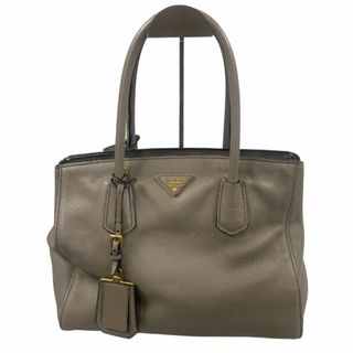 PRADA(トートバッグ ・ グレー/灰色系)のフリマアイテム一覧 PRADA(トートバッグ ・ グレー/灰色系)のフリマアイテム一覧