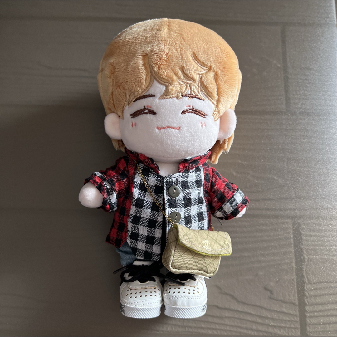 BIGBANG - BIGBANG ジヨンG-DRAGON ぬいぐるみ ドール 20cmの BIGBANG - BIGBANG ジヨンG-DRAGON ぬいぐるみ ドール 20cmの