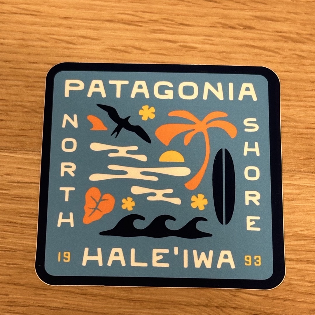 patagonia(パタゴニア)のnew color ・ パタゴニア ノースショア限定 ハレイワ ステッカー ハンドメイドの文具/ステーショナリー(しおり/ステッカー)の商品写真