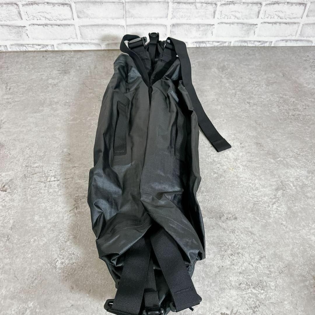 ARC'TERYX - 未使用 新品 タグ付き アークテリクス キャリア ARC'TERYX - 未使用 新品 タグ付き アークテリクス キャリア