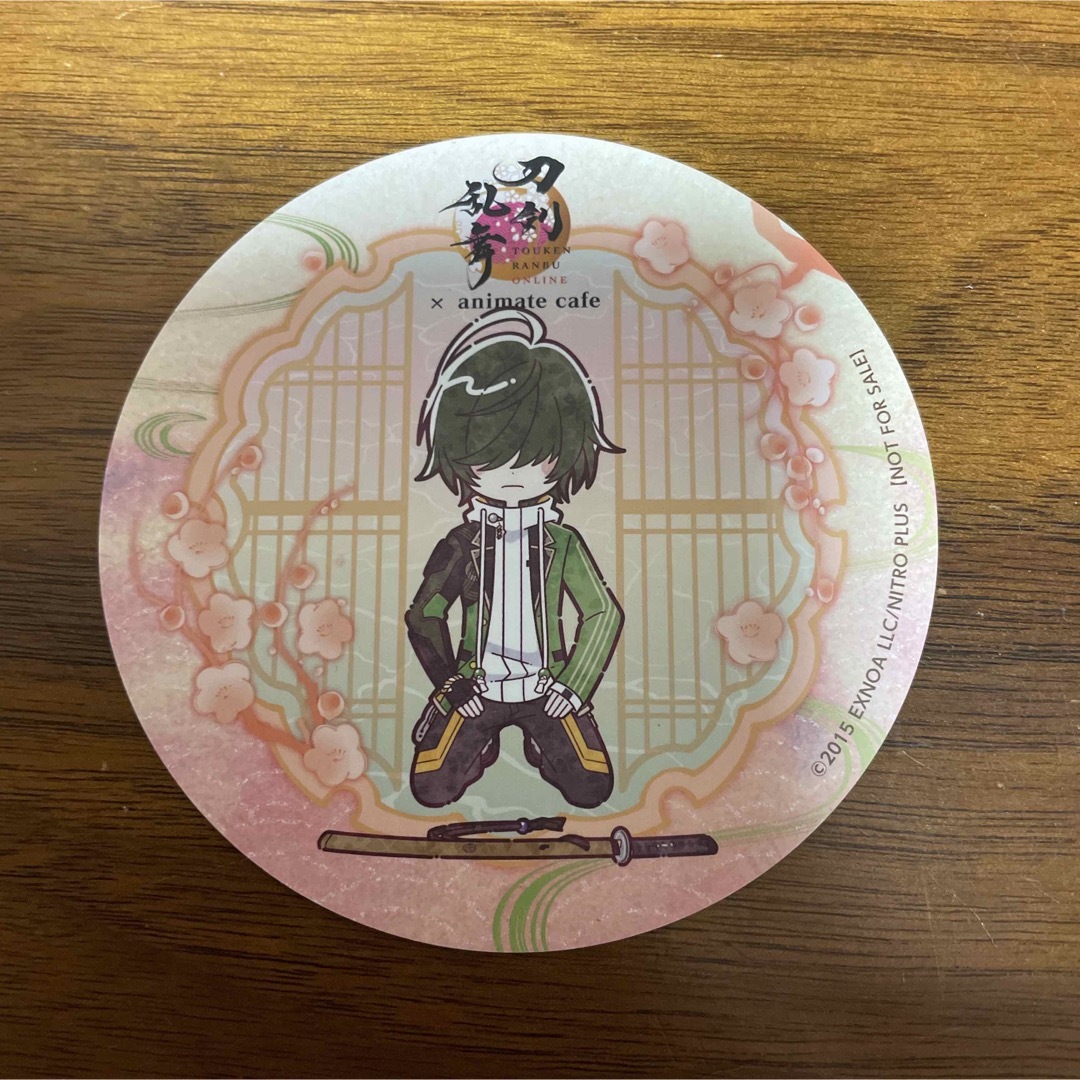 DMM(ディーエムエム)のアニメイトカフェ 刀剣乱舞 桑名江 コースター エンタメ/ホビーのおもちゃ/ぬいぐるみ(キャラクターグッズ)の商品写真