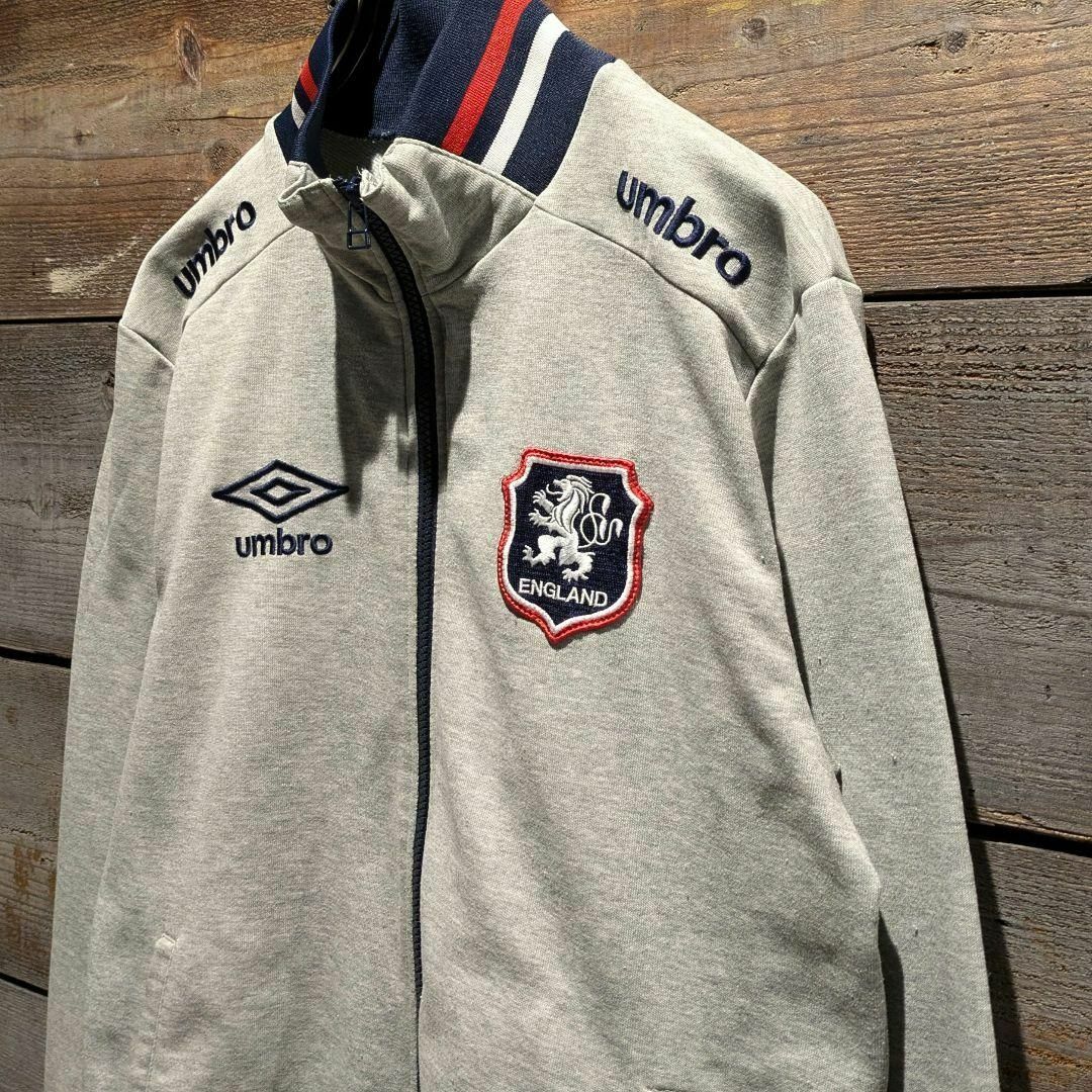 在原みゆ紀 UMBRO 刺繍 イングランド エンブレム スウェット 在原みゆ紀 UMBRO 刺繍 イングランド エンブレム スウェット
