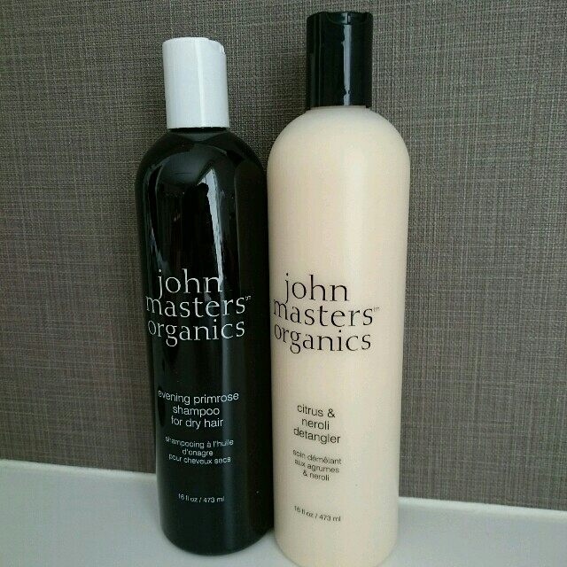 John Masters Organics(ジョンマスターオーガニック)のasuちさま専用☆ジョンマスターシャンプーセット コスメ/美容のヘアケア/スタイリング(シャンプー)の商品写真