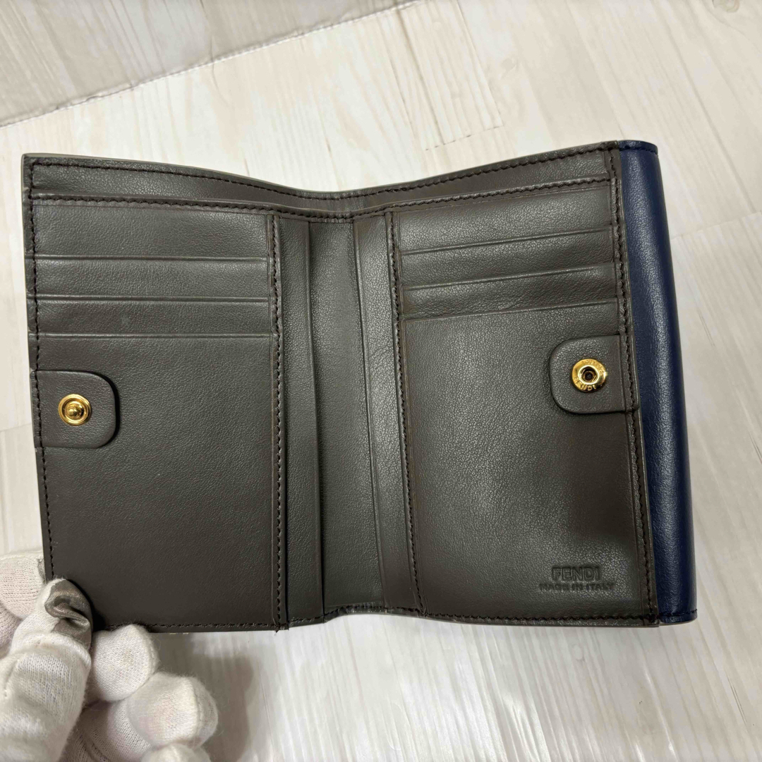 FENDI フェンディ ピーカブー 財布 ウォレット ターンロック ブルー FENDI フェンディ ピーカブー 財布 ウォレット ターンロック ブルー
