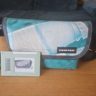 FREITAG(メッセンジャーバッグ)のフリマアイテム一覧 FREITAG(メッセンジャーバッグ)のフリマアイテム一覧