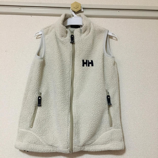 HELLY HANSEN(ヘリーハンセン)のヘリーハンセン ベスト140センチ キッズ/ベビー/マタニティのキッズ服男の子用(90cm~)(ジャケット/上着)の商品写真