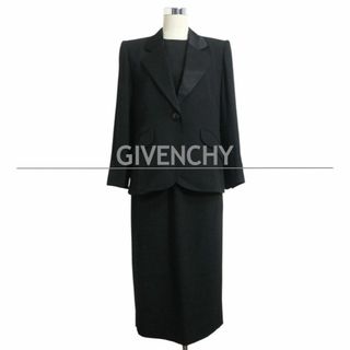 美品】ジバンシー GIVENCHY ダブル ロゴ金具 セットアップ 美品】ジバンシー GIVENCHY ダブル ロゴ金具 セットアップ
