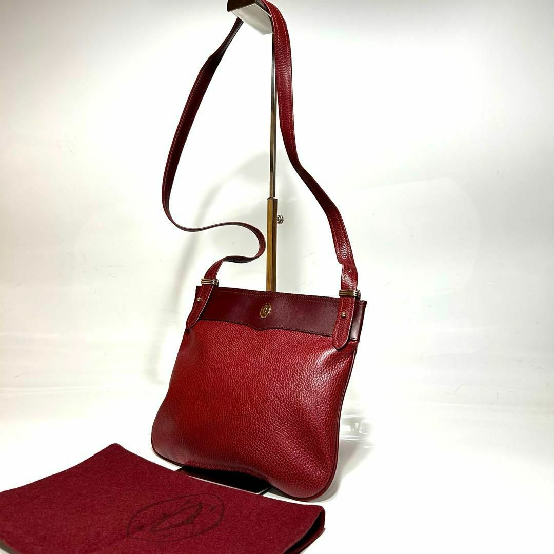 極美品】 Cartie マストシリーズ レザーショルダーバッグ シボ革 極美品】 Cartie マストシリーズ レザーショルダーバッグ シボ革