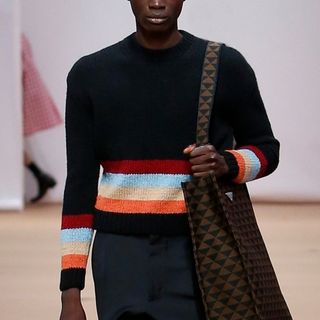 PRADA(ボーダー ・ ニット/セーター)のフリマアイテム一覧 PRADA(ボーダー ・ ニット/セーター)のフリマアイテム一覧