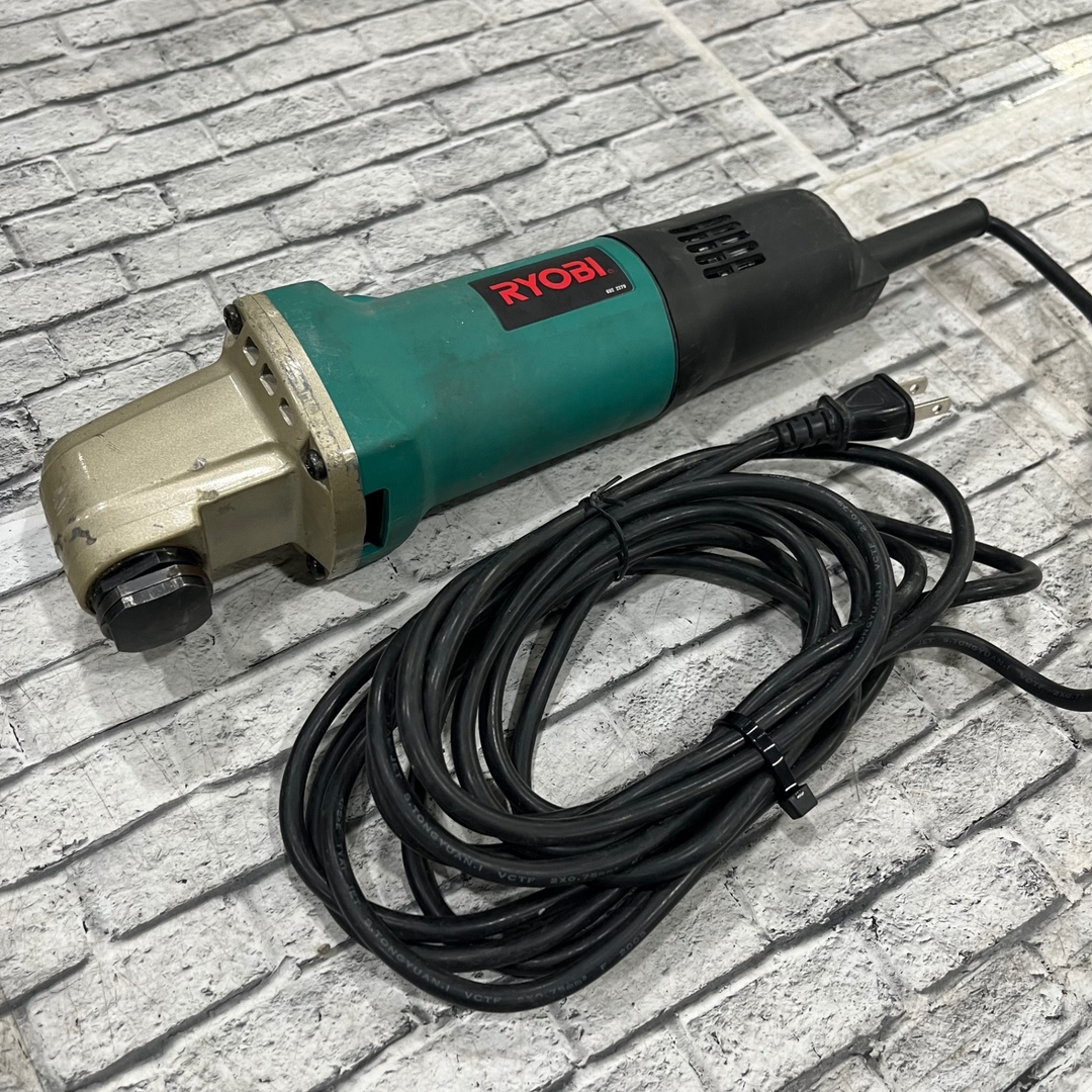 男の子向けプレゼント集結 〇リョービ(RYOBI) コーキングカッター CC-3500【川口店】の通販 マルチツール