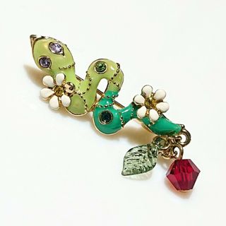 ANNA SUI(ブローチ/コサージュ)のフリマアイテム一覧 ANNA SUI(ブローチ/コサージュ)のフリマアイテム一覧