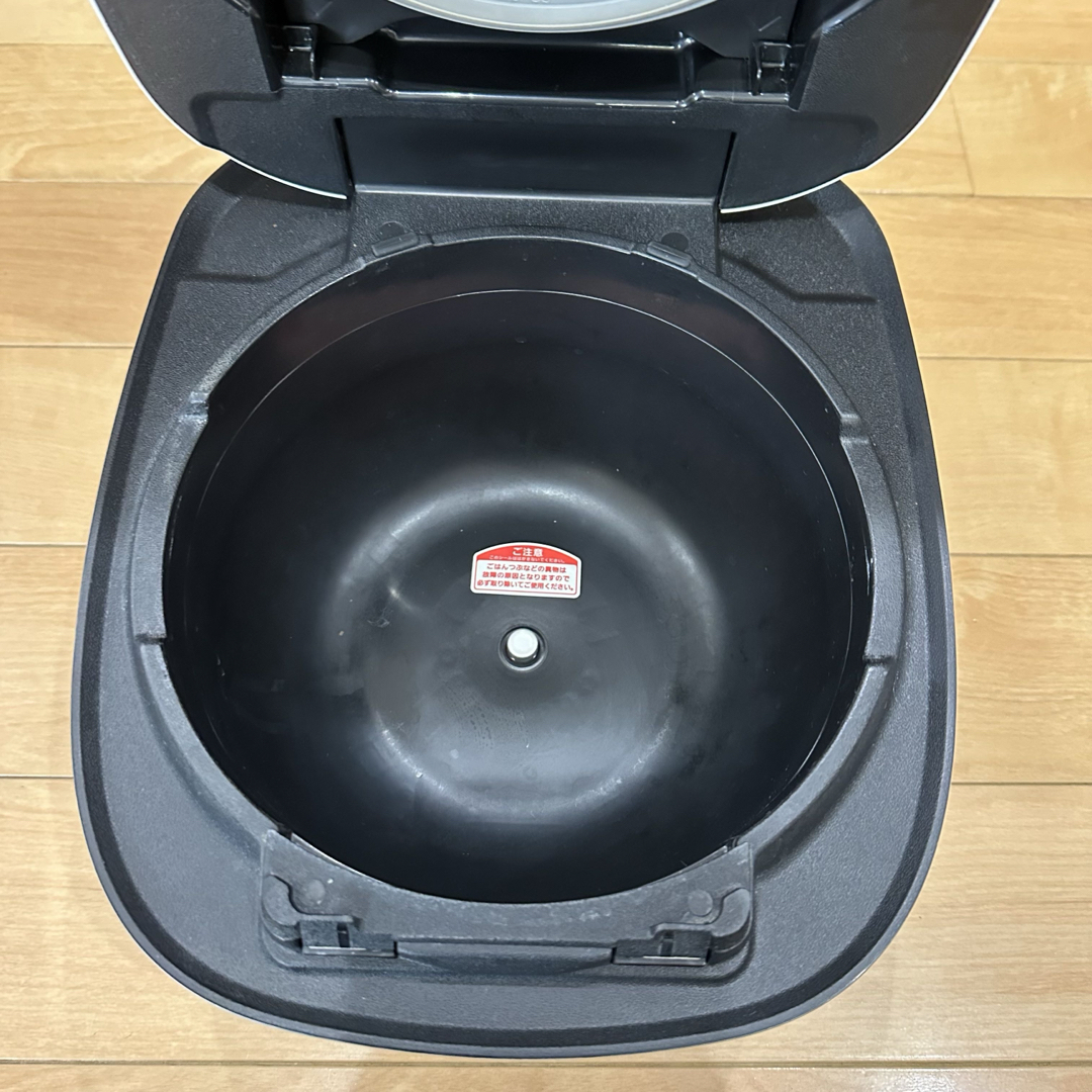 Amazon | タイガー魔法瓶(TIGER) 炊飯器 5.5合 圧力IH式 土鍋