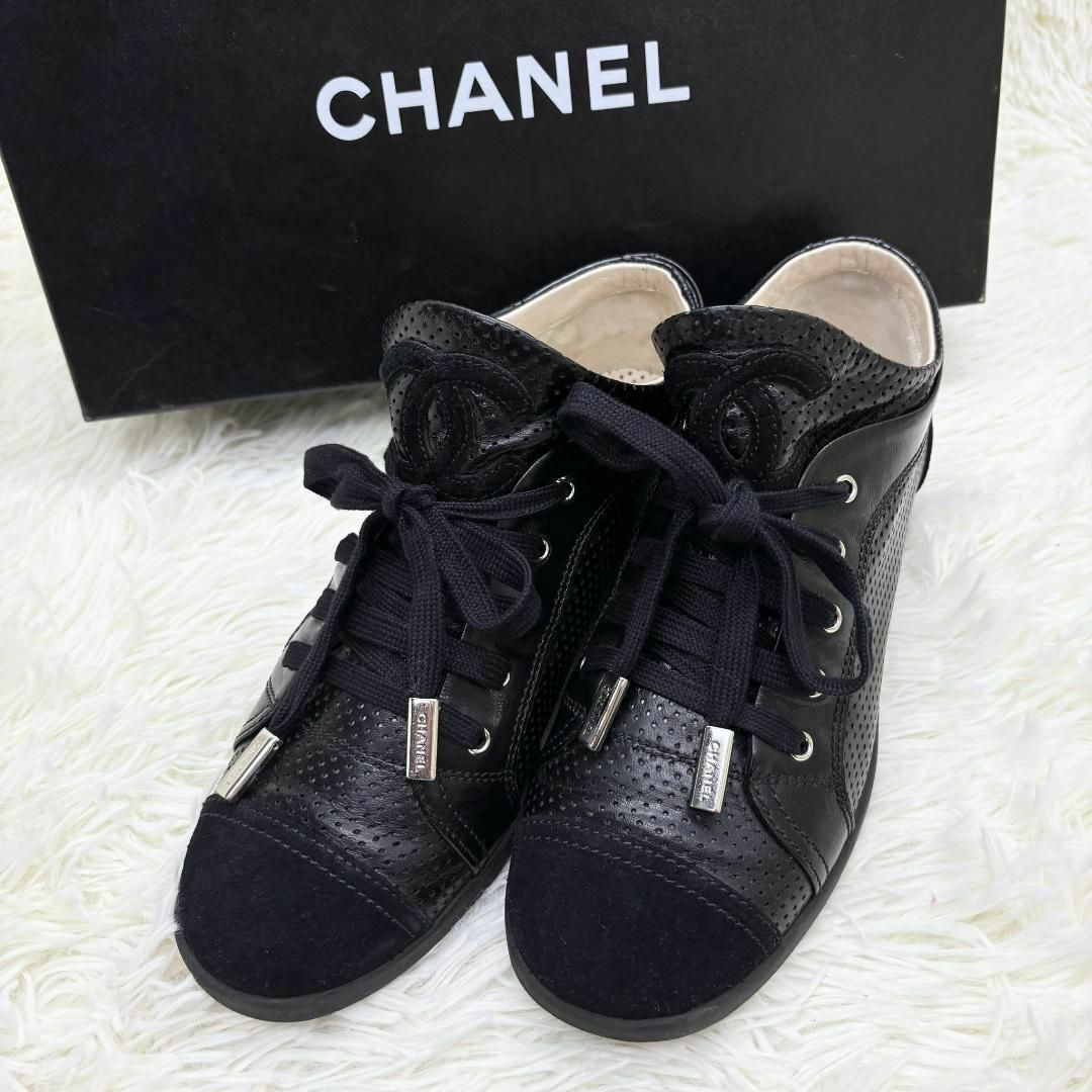 美品 CHANEL レザースニーカー メッシュ ココマーク 黒 37 24㎝相当 美品 CHANEL レザースニーカー メッシュ ココマーク 黒 37 24㎝相当