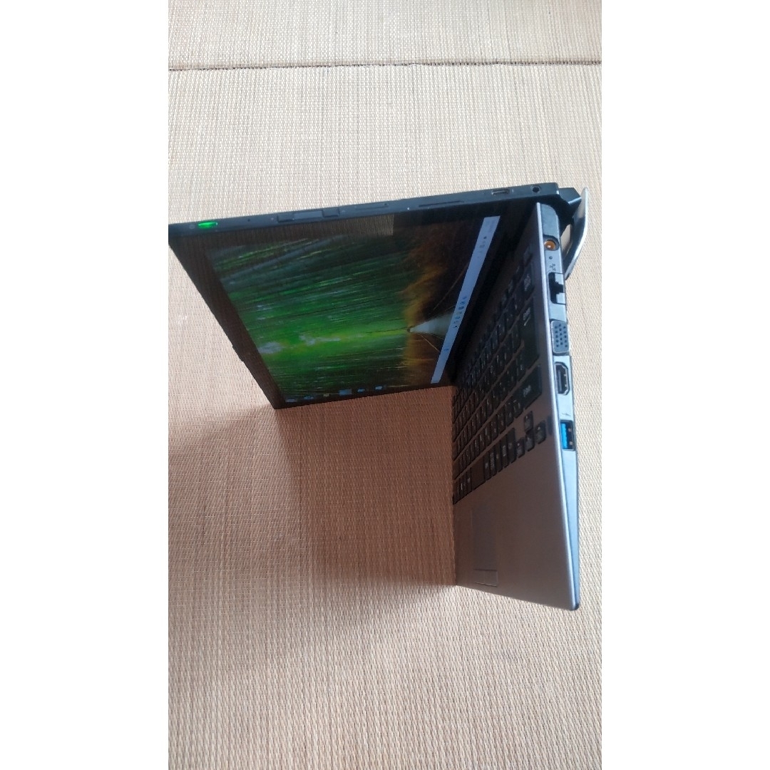 VAIO タブレット型ノートパソコン VAIO タブレット型ノートパソコン