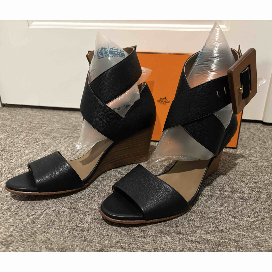 HERMES - ☆未使用☆ エルメス レザー クロスストラップ HERMES - ☆未使用☆ エルメス レザー クロスストラップ