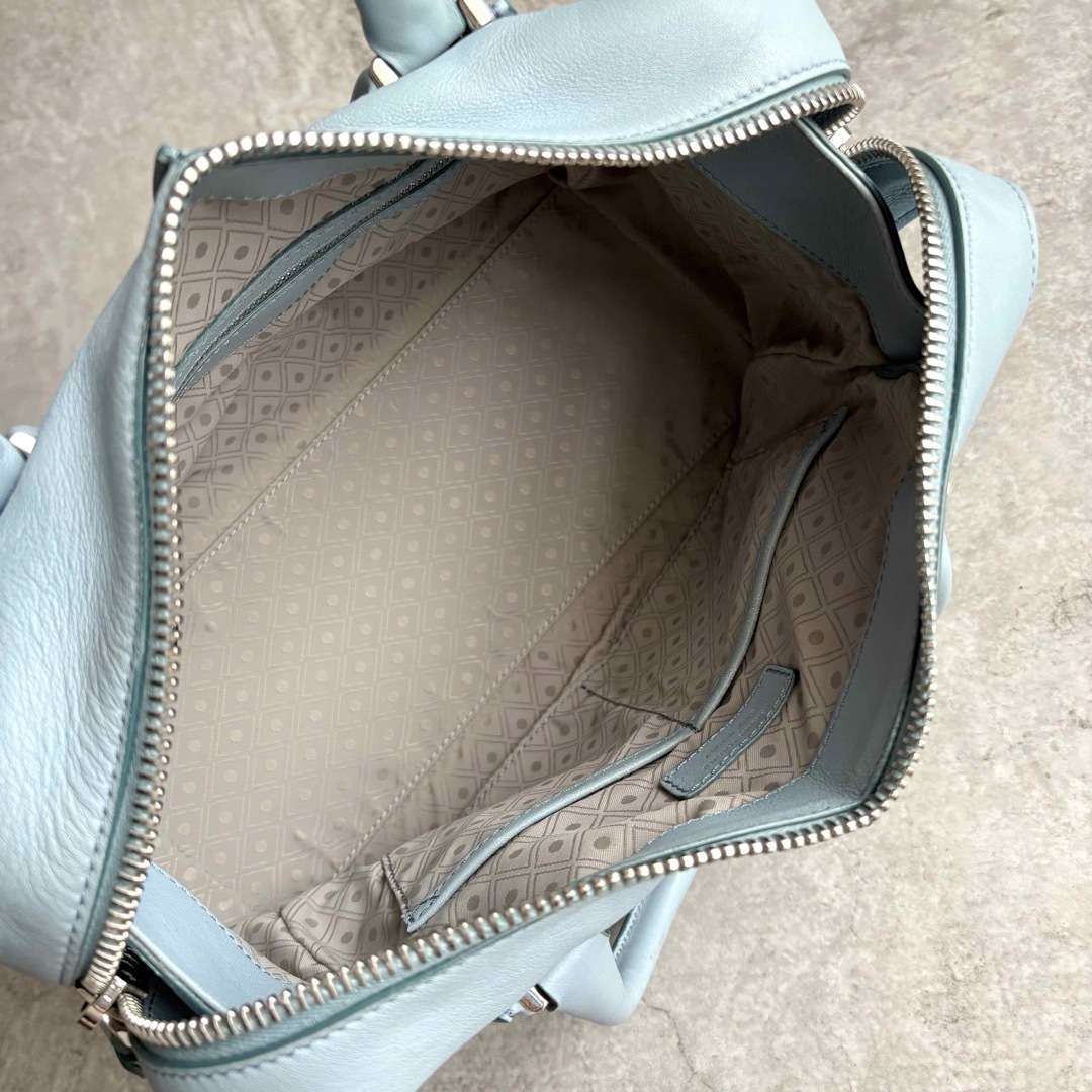 TOD'S - 【極美品】TOD'S Dスタイリング 2way ハンドバッグ TOD'S - 【極美品】TOD'S Dスタイリング 2way ハンドバッグ