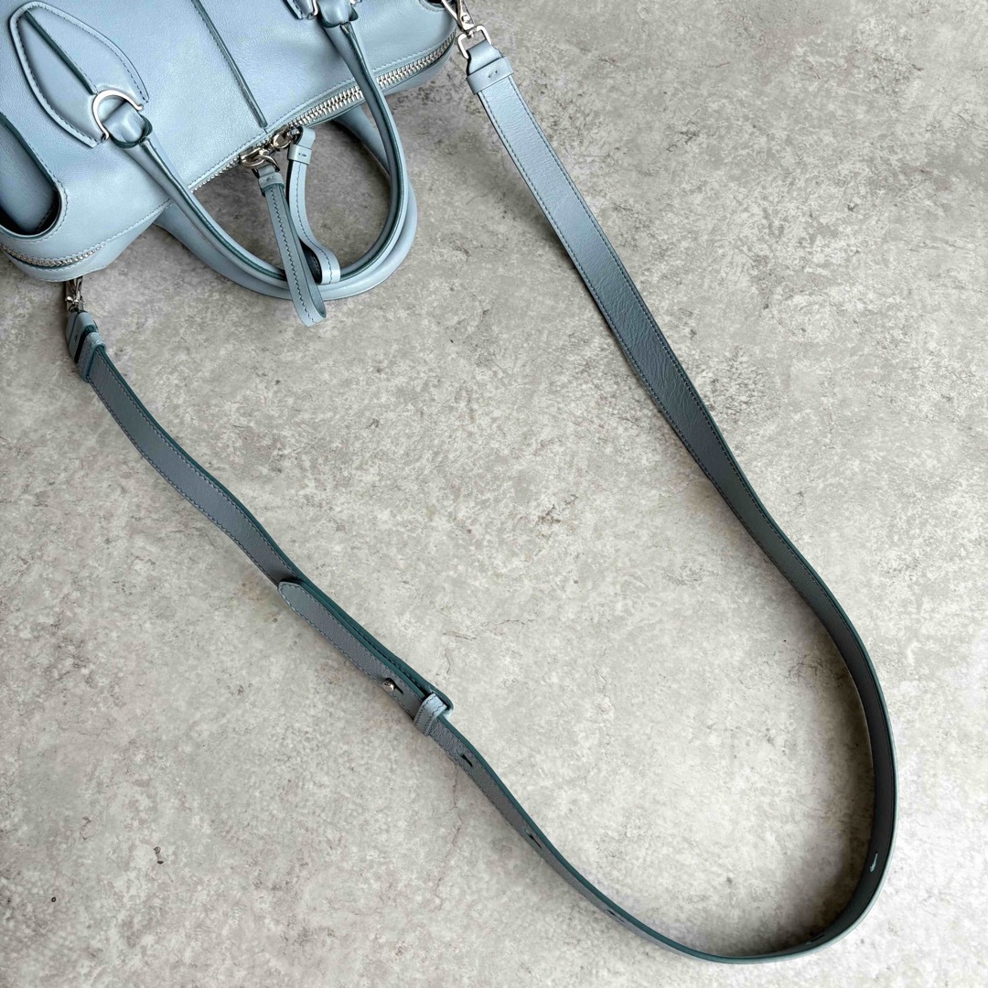 TOD'S - 【極美品】TOD'S Dスタイリング 2way ハンドバッグ TOD'S - 【極美品】TOD'S Dスタイリング 2way ハンドバッグ