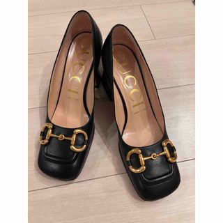 GUCCI(ハイヒール/パンプス ・ ゴールド/金色系)のフリマ GUCCI(ハイヒール/パンプス ・ ゴールド/金色系)のフリマ