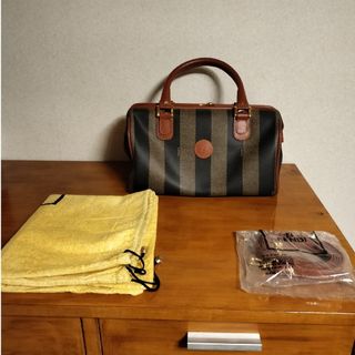 FENDI(ボストンバッグ)のフリマアイテム一覧 FENDI(ボストンバッグ)のフリマアイテム一覧