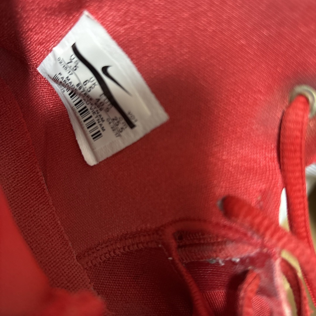 NIKE(ナイキ)のNIKE☆バッシュ 赤 スポーツ/アウトドアのスポーツ/アウトドア その他(バスケットボール)の商品写真