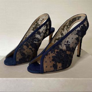 ジミーチュウ(JIMMY CHOO)の新品未使用　JIMMY CHOO ネイビー レース サンダル　サイズ37(サンダル)