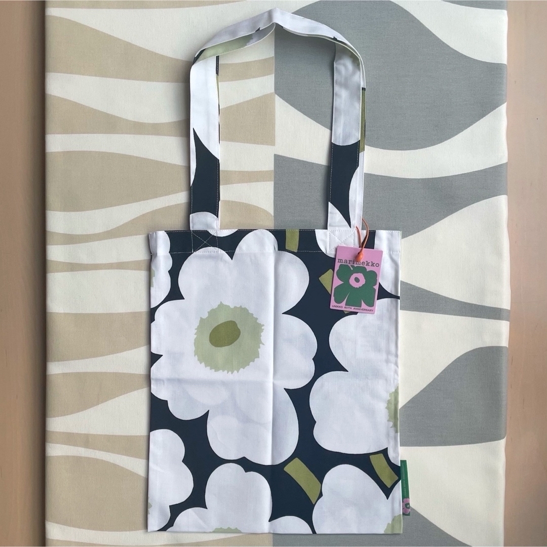 marimekko - 新品 marimekko Monthly bag ウニッコ ファブリック marimekko - 新品 marimekko Monthly bag ウニッコ ファブリック