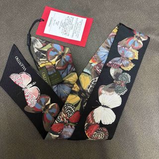 VALENTINO(バンダナ/スカーフ)のフリマアイテム一覧 VALENTINO(バンダナ/スカーフ)のフリマアイテム一覧