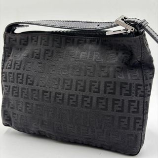 FENDI(ポーチ ・ ブラック/黒色系)のフリマアイテム一覧 FENDI(ポーチ ・ ブラック/黒色系)のフリマアイテム一覧