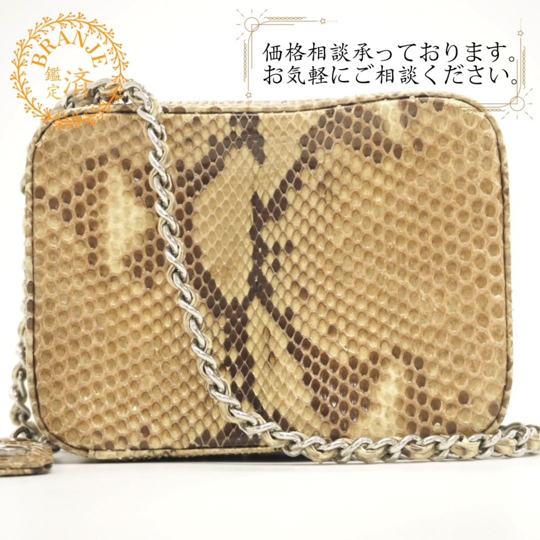 CHANEL - シャネル CHANEL ポーチ ココマーク ベージュの通販 by CHANEL - シャネル CHANEL ポーチ ココマーク ベージュの通販 by